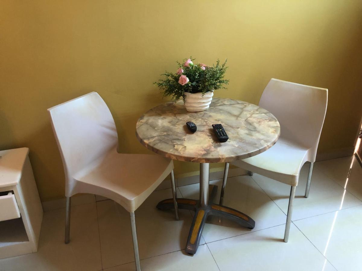 Hotel Bar Restaurant Emergency 911 Sto Lk Group Paramaribo Kültér fotó